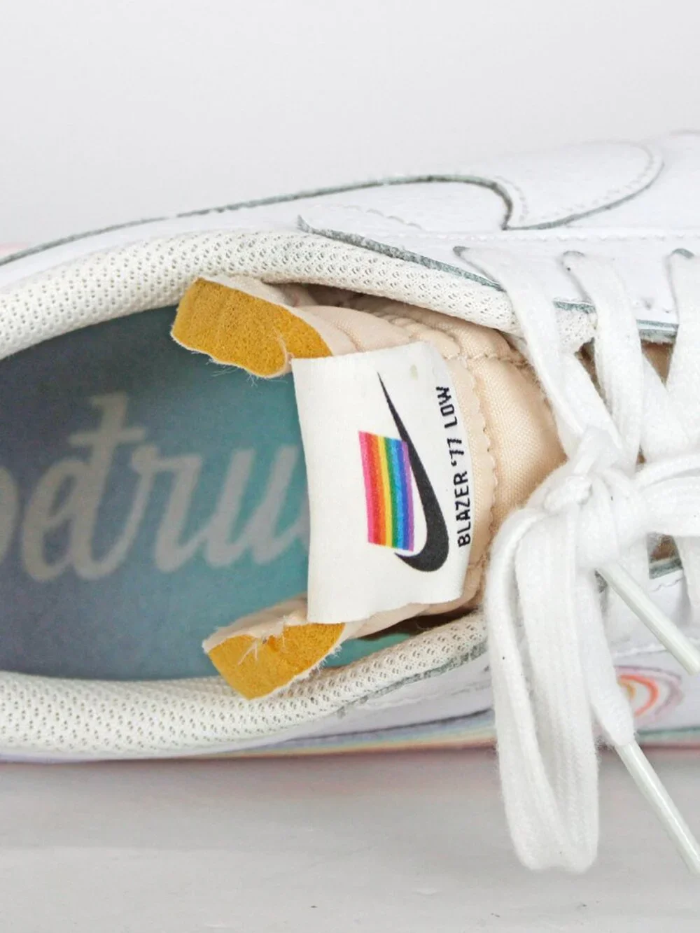 Nike Blazer Low '77 Vintage 'Be True' - DD3034 100
